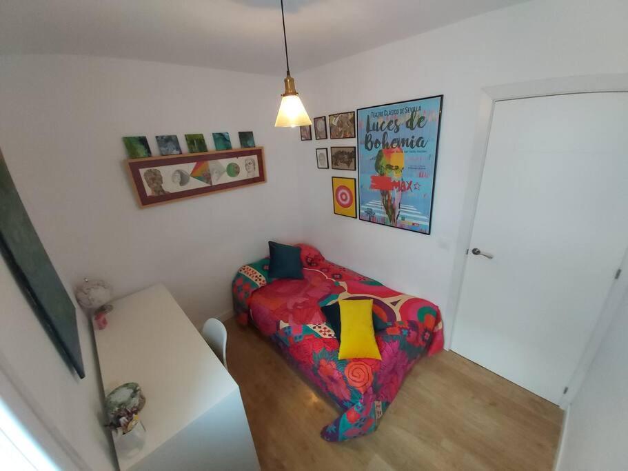 Luminoso Apartamento En El Centro, Con Mucho Arte Sevilla Eksteriør bilde