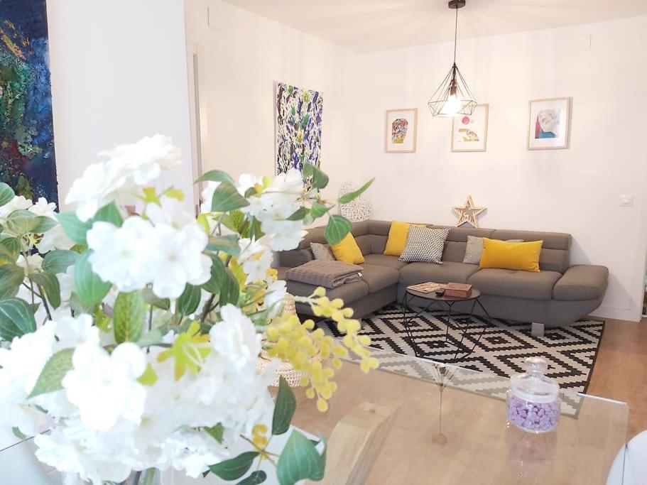 Luminoso Apartamento En El Centro, Con Mucho Arte Sevilla Eksteriør bilde
